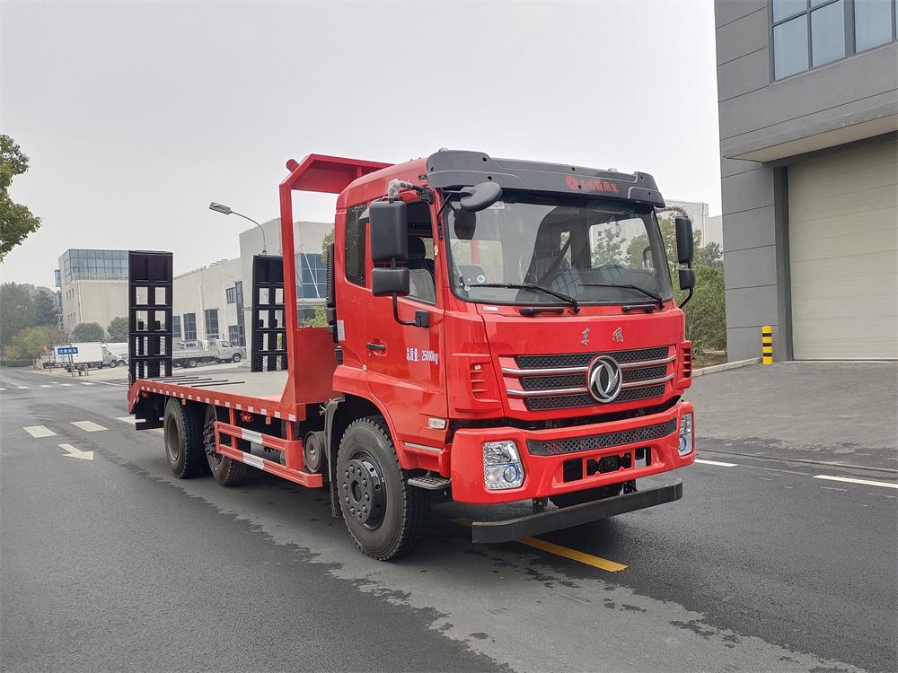 平板运输车的工业美学 解读东风EQ5251TPBGSZ6D系列车型的市场价值